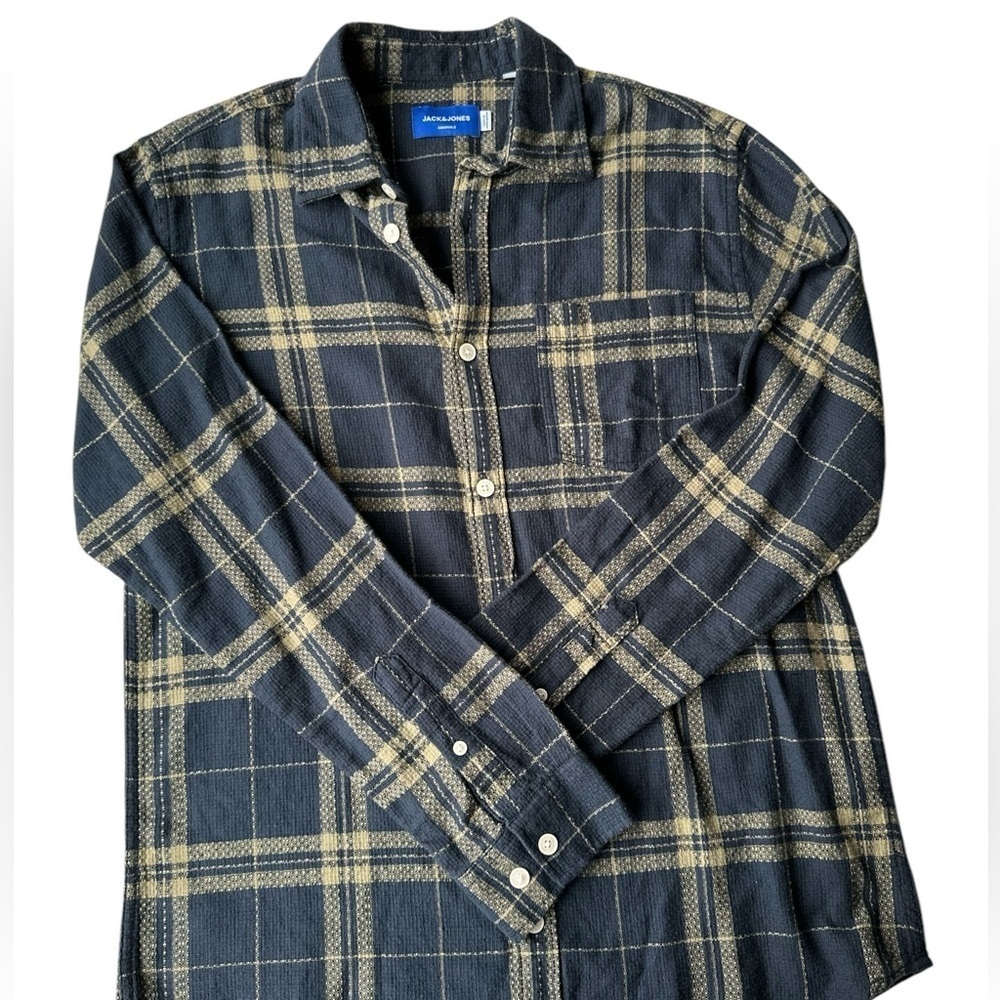 Jack & Jones Men’s Button Down Flannel Shirt - Picture 4 of 14